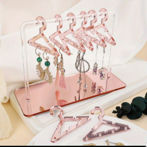 . Acrylic Creative Earring Display Stand - Pink - Picture 2 of 14